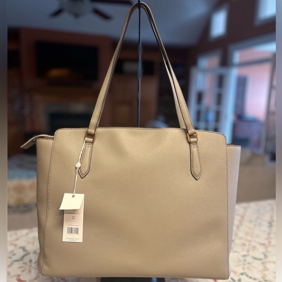 TORY BURCH Large Top Zip Tote Saffiano Leather in French Gray. NWT - Picture 3 of 9